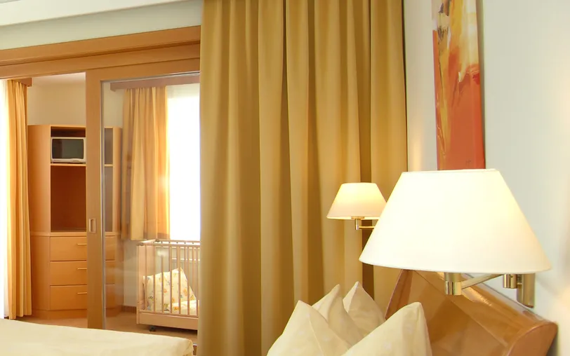 Baby-Kind-Appartement Holunder